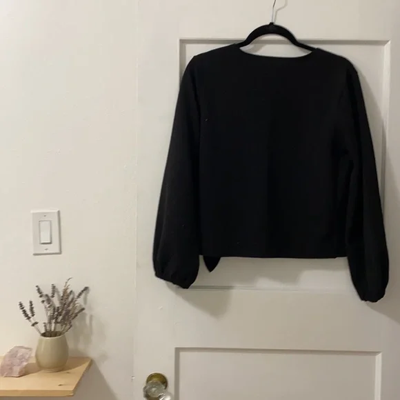 Madewell | Texture & Thread Crepe Wrap Top M - Picture 5 of 6